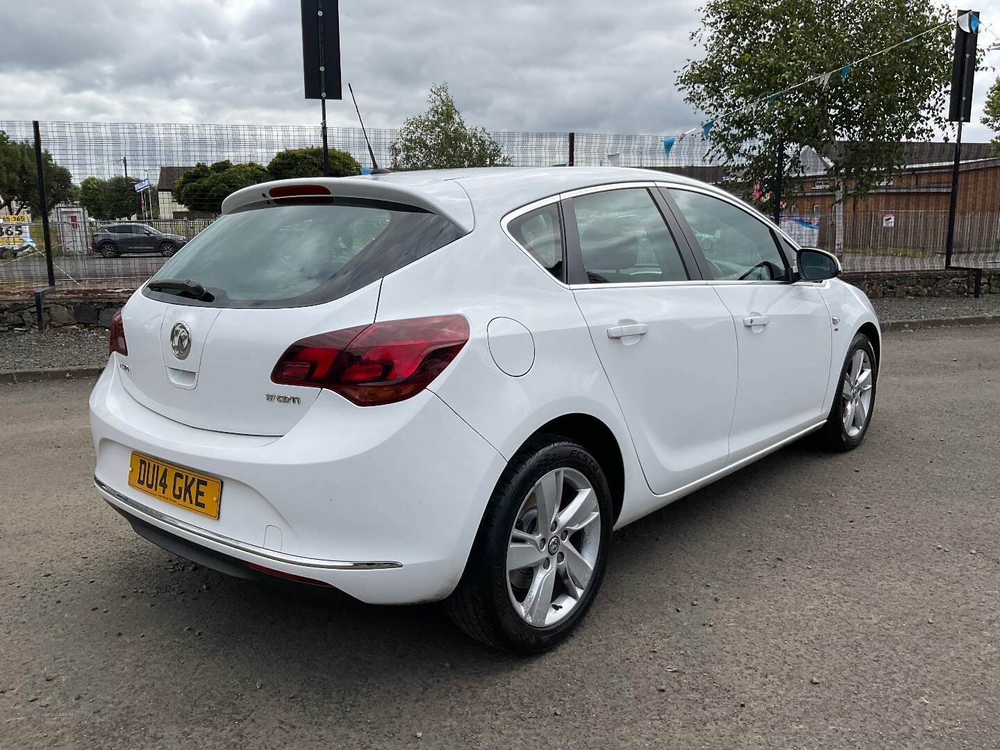 Vauxhall Astra DIESEL HATCHBACK in Antrim