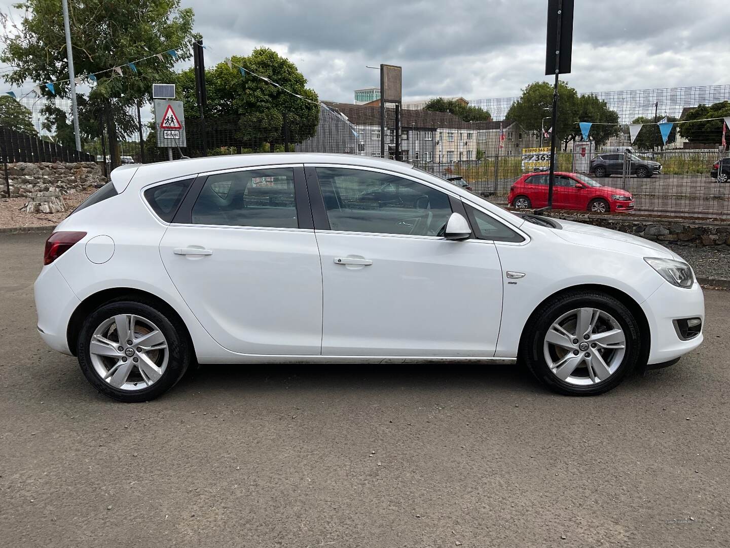 Vauxhall Astra DIESEL HATCHBACK in Antrim