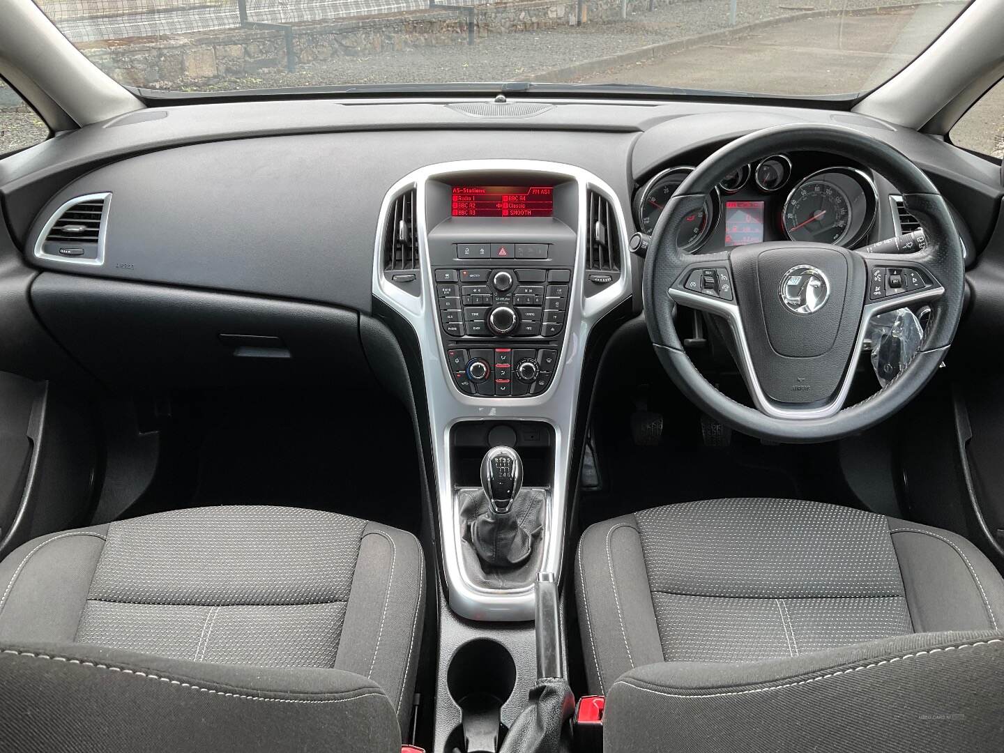 Vauxhall Astra DIESEL HATCHBACK in Antrim