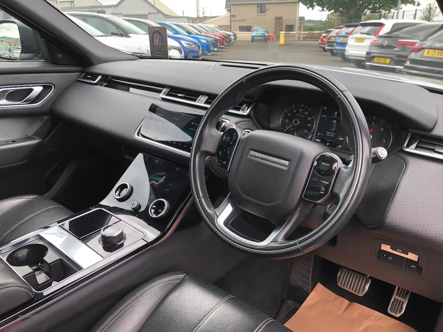 Land Rover Range Rover Velar DIESEL ESTATE in Derry / Londonderry