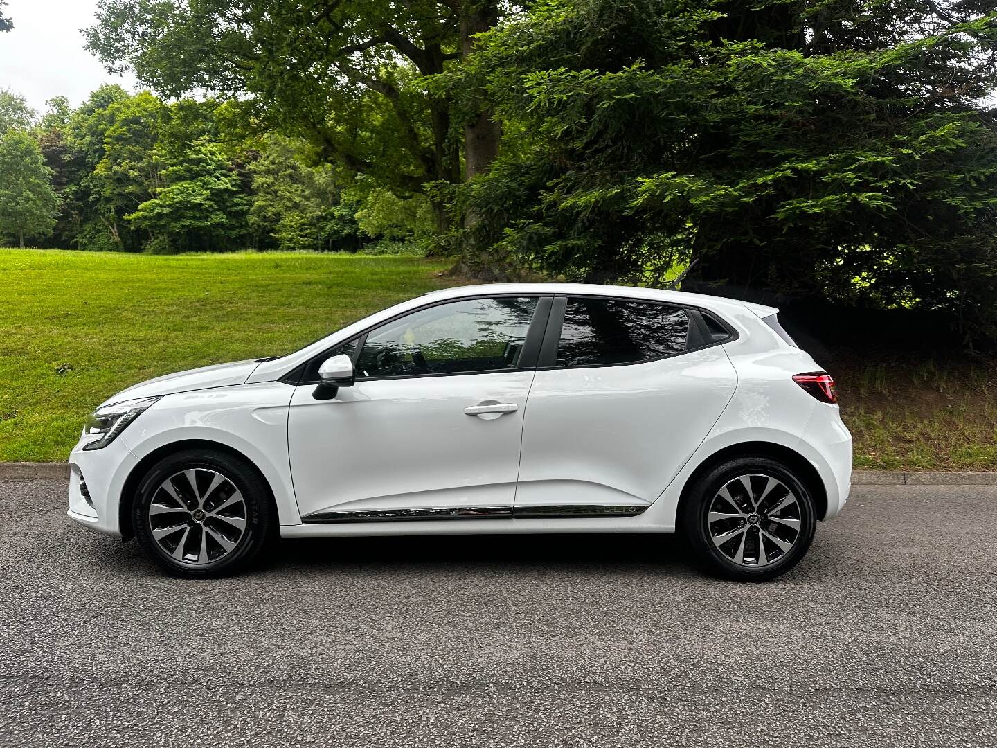 Renault Clio HATCHBACK in Antrim