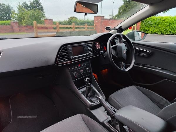 Seat Leon 1.6 TDI SE 5dr [Technology Pack] in Armagh