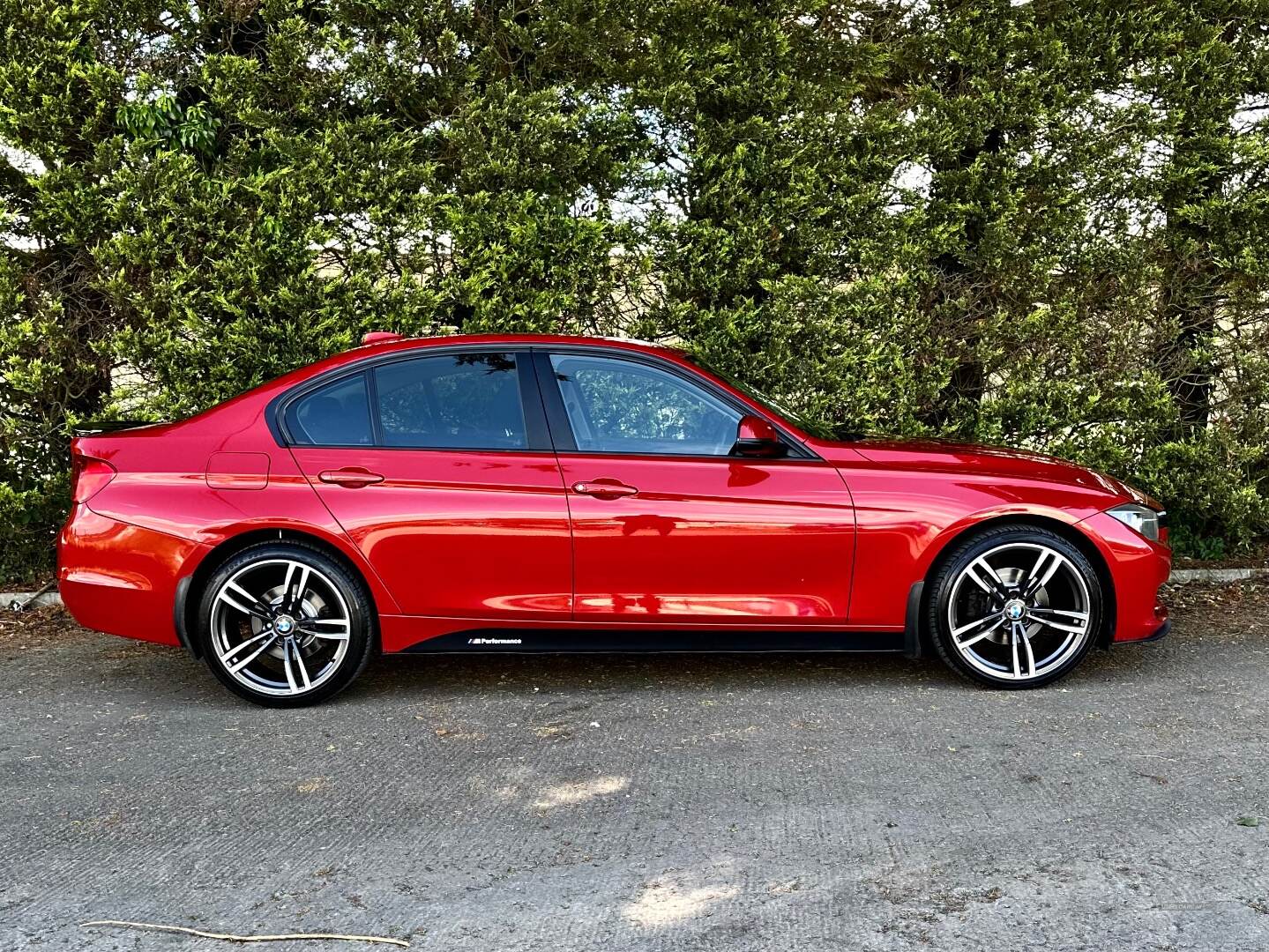 BMW 3 Series DIESEL SALOON in Antrim