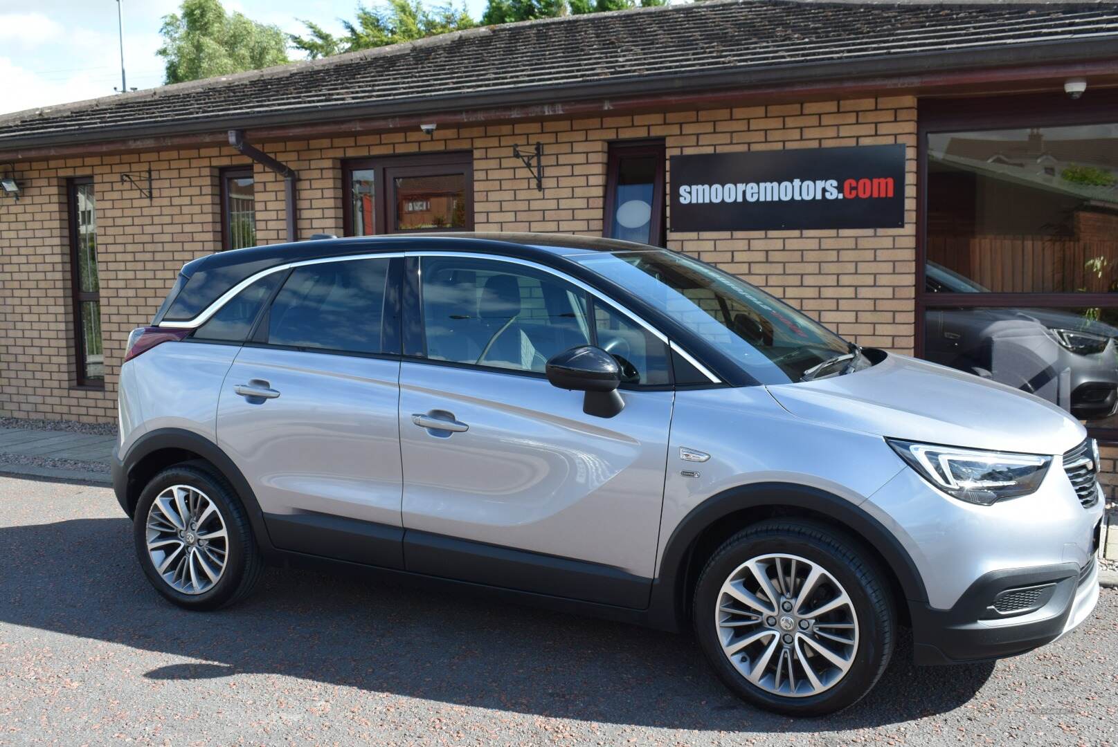 Vauxhall Crossland X HATCHBACK in Antrim