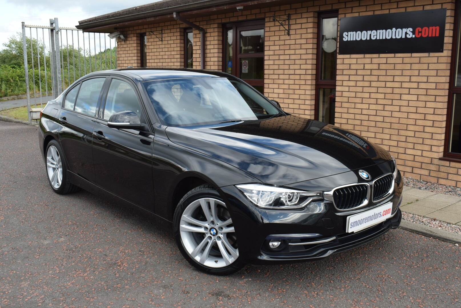 BMW 3 Series SALOON in Antrim