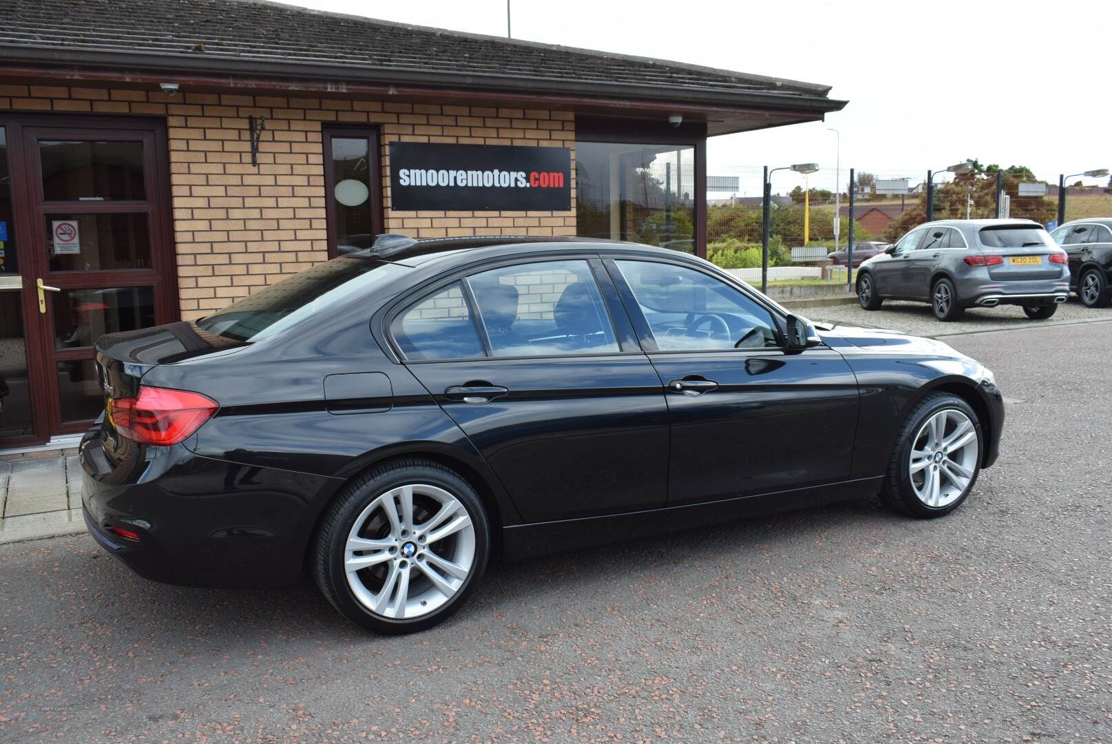 BMW 3 Series SALOON in Antrim