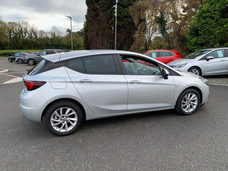 Jul 2020 Vauxhall Astra 1.5 Turbo D 105 Business Edition Nav 5dr