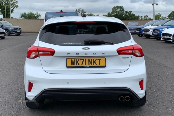 Ford Focus ST-LINE X EDITION 1.0 MHEV IN WHITE WITH 21K in Armagh