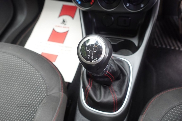 Vauxhall Corsa 1.4 SRI ECOFLEX 3d 74 BHP FULL SERVICE HISTORY 6 STAMPS! in Antrim