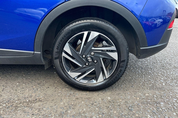 Hyundai Bayon 1.0 TGDi 48V MHEV SE Connect 5dr - REVERSING CAMERA with PARKING SENSORS, DIGITAL CLUSTER, CRUISE CONTROL and more… in Antrim