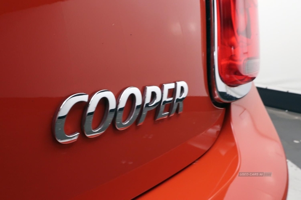 MINI HATCHBACK 1.5 Cooper Exclusive II 5dr Auto in Antrim