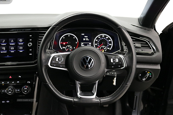 Volkswagen T-Roc 2.0 TDI EVO Black Edition 5dr in Down