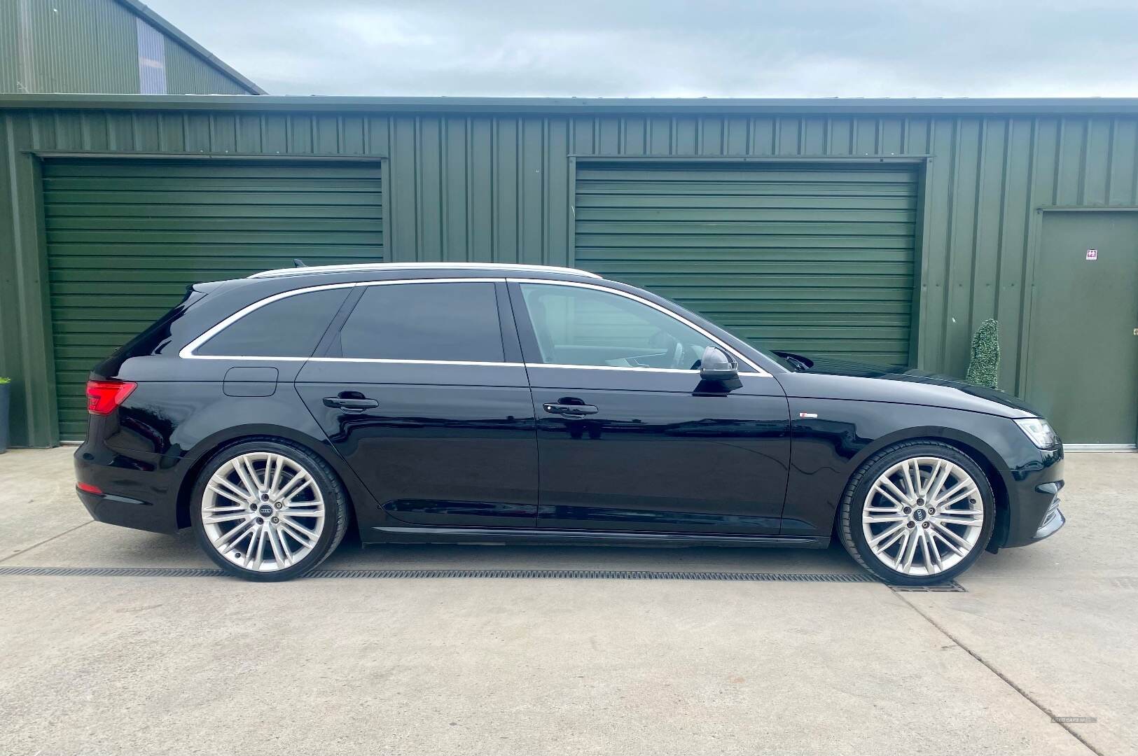 Audi A4 DIESEL AVANT in Armagh