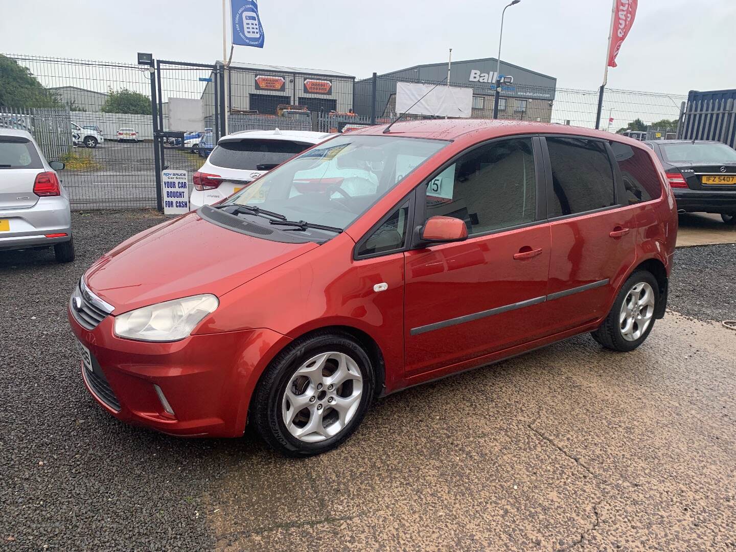 Ford Focus C-max ESTATE in Down