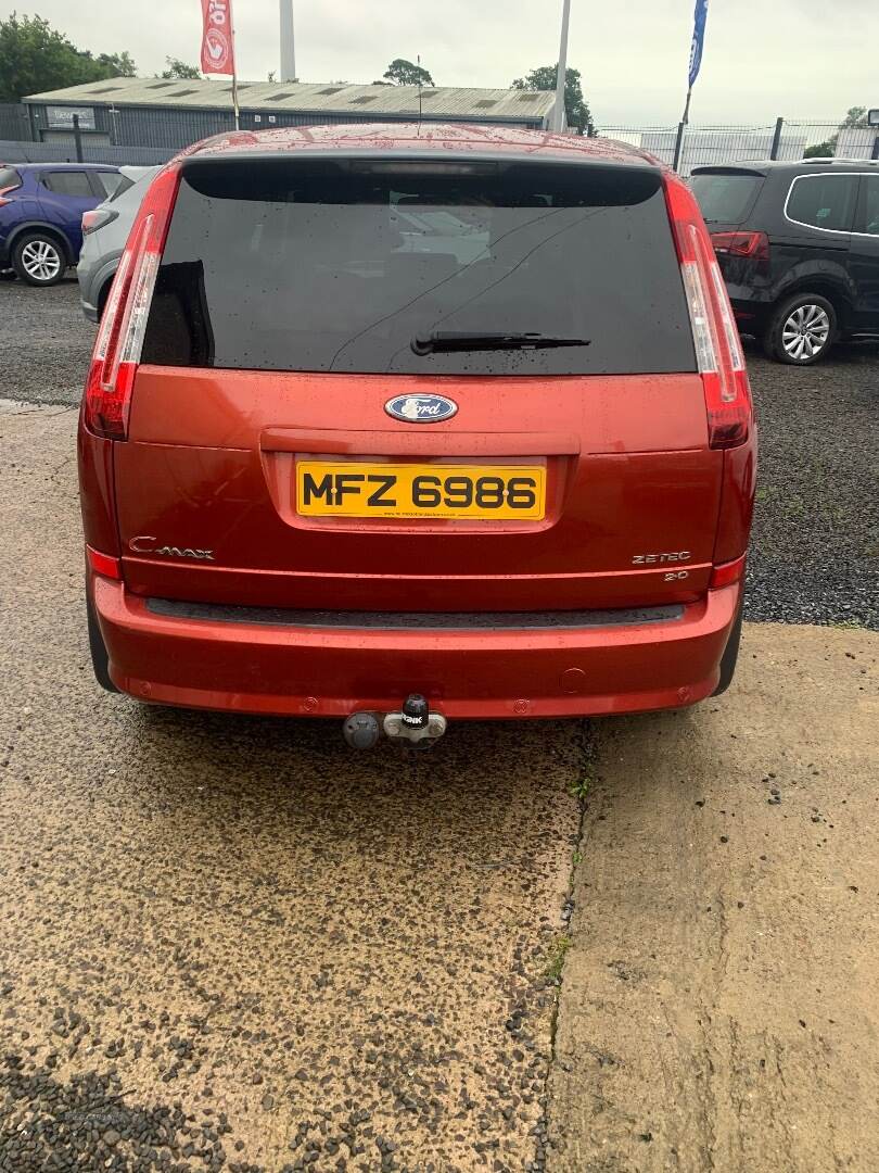 Ford Focus C-max ESTATE in Down