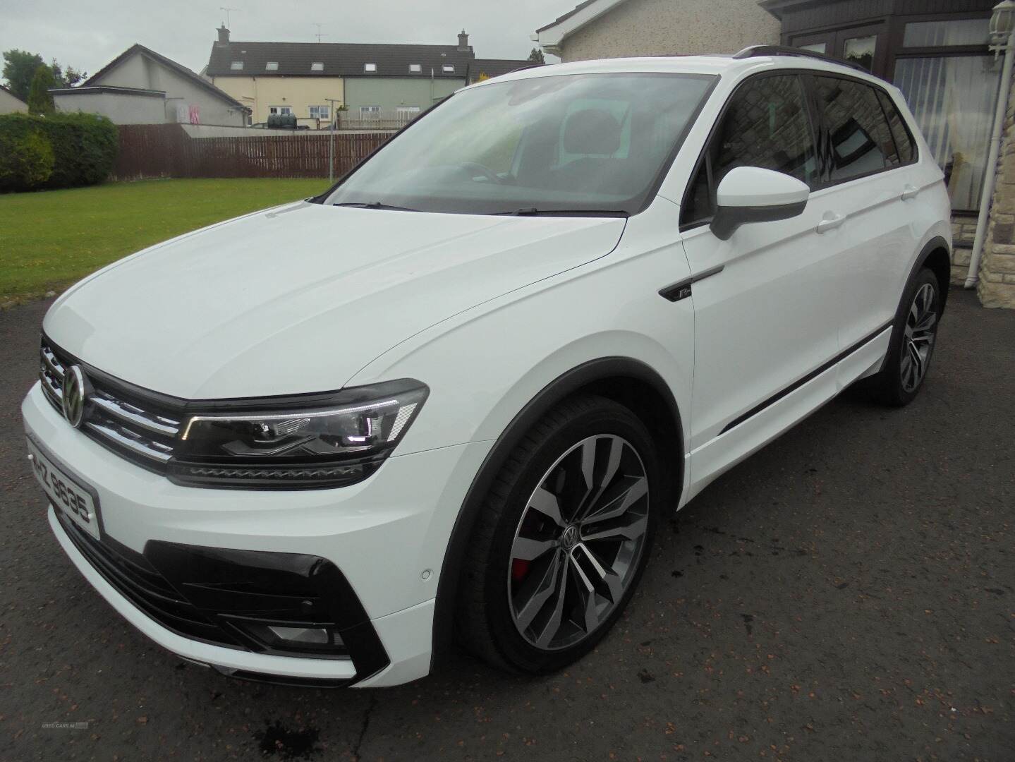 Volkswagen Tiguan DIESEL ESTATE in Antrim