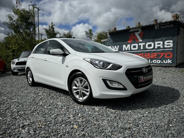 Hyundai i30 DIESEL HATCHBACK in Armagh