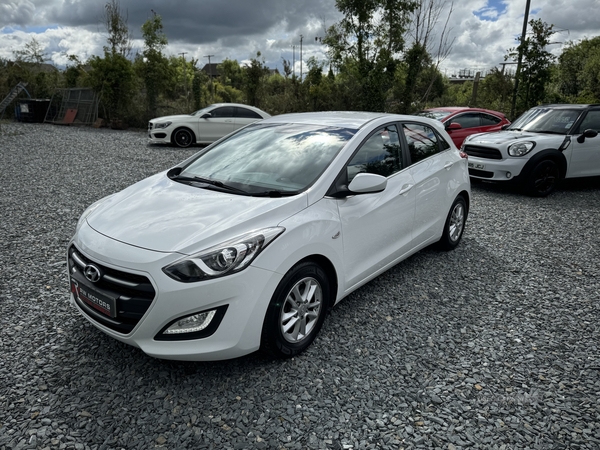 Hyundai i30 DIESEL HATCHBACK in Armagh