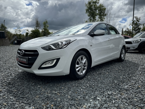 Hyundai i30 DIESEL HATCHBACK in Armagh