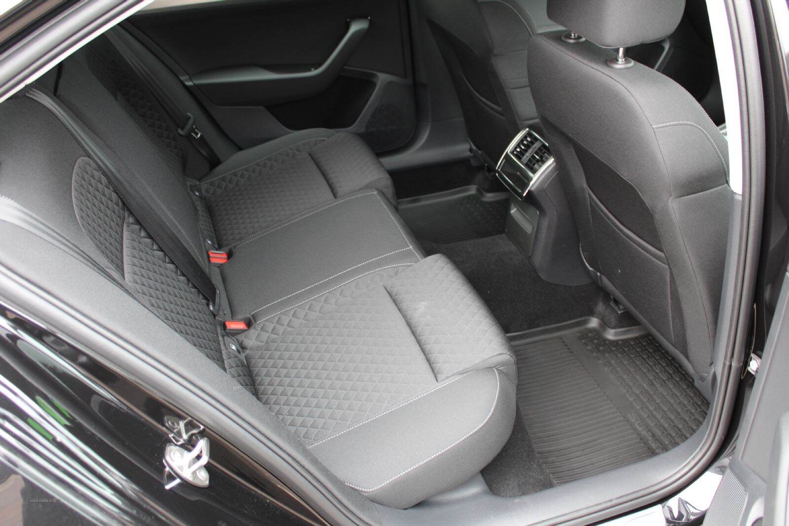 Jan 2024 Skoda Superb 2.0 TDI CR SE 5dr DSG