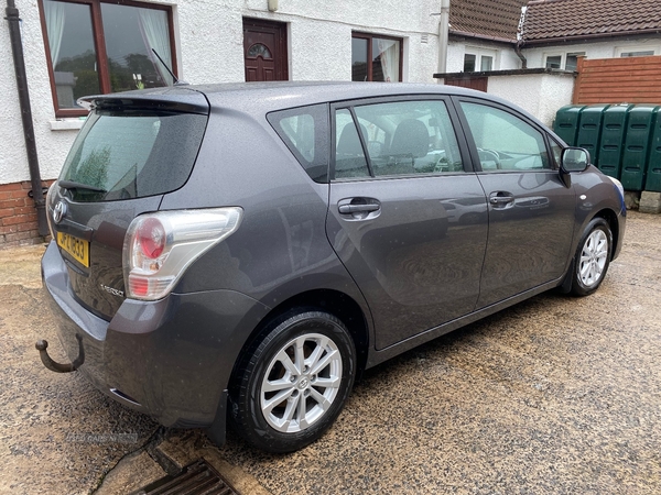 Toyota Verso DIESEL ESTATE in Antrim