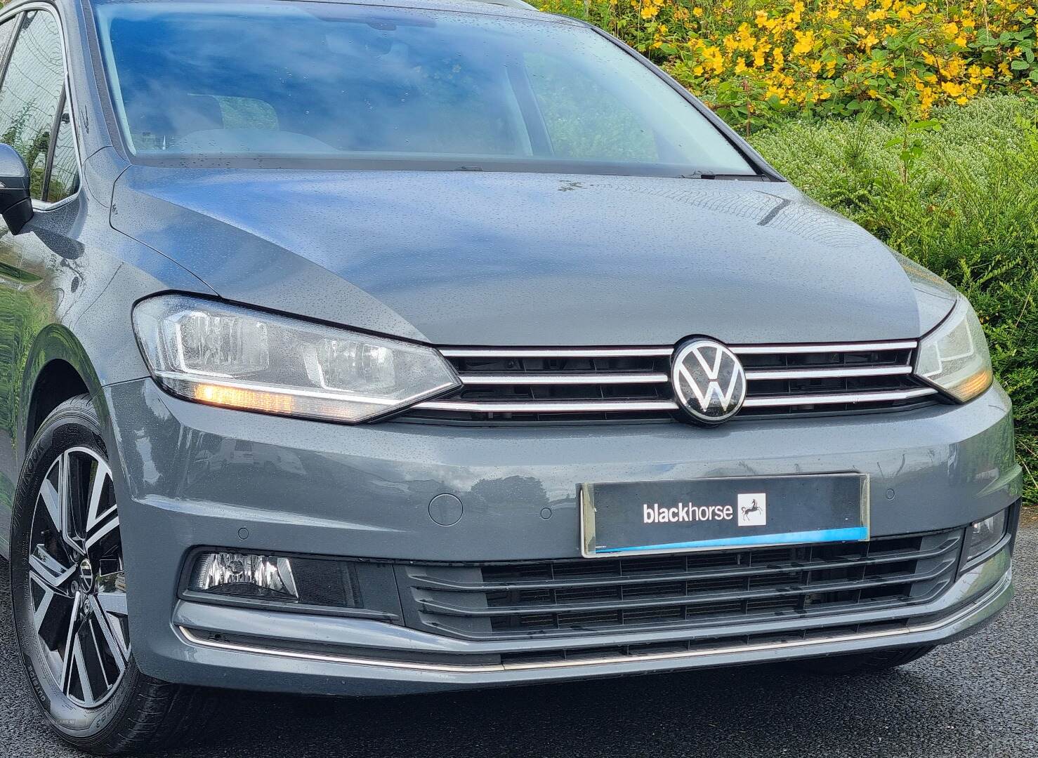 Volkswagen Touran ESTATE in Armagh