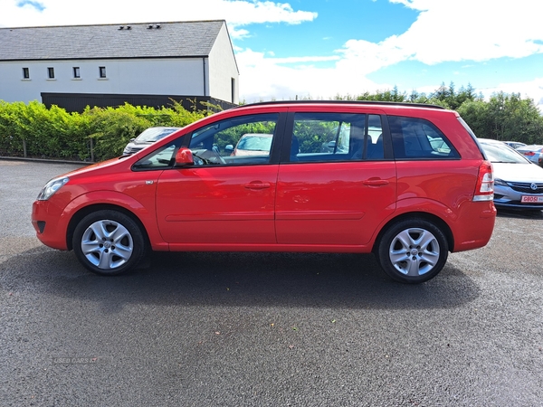 Vauxhall Zafira ESTATE in Antrim