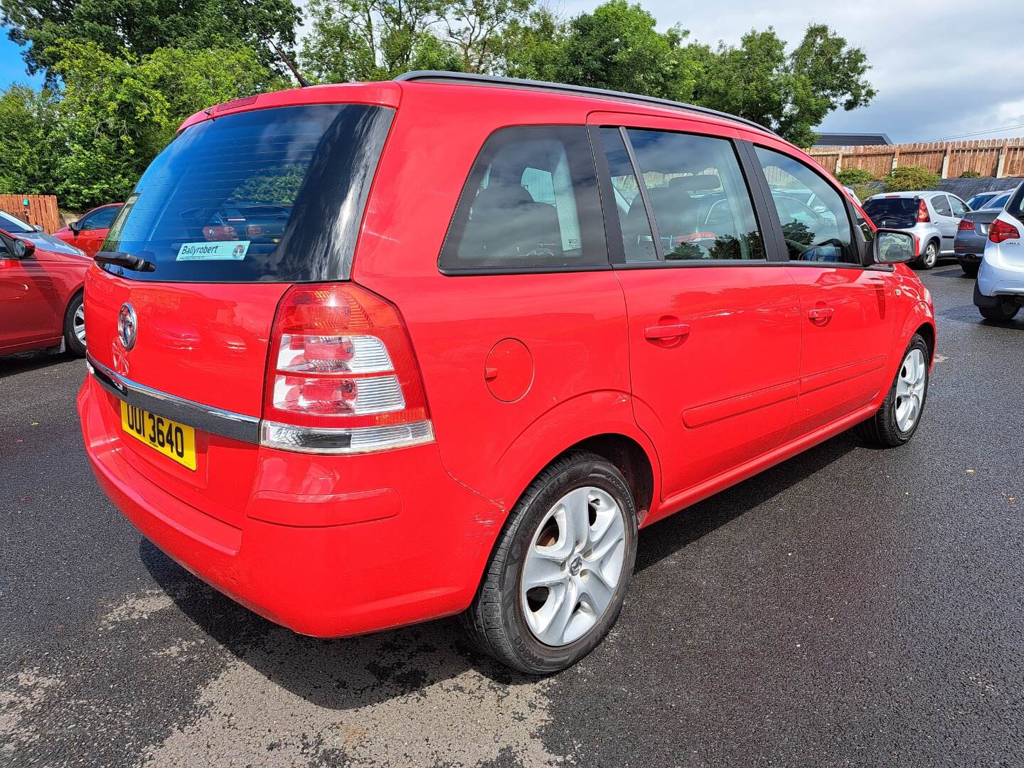 Vauxhall Zafira ESTATE in Antrim