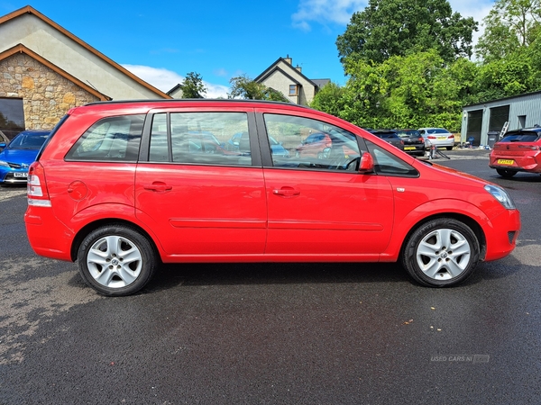 Vauxhall Zafira ESTATE in Antrim