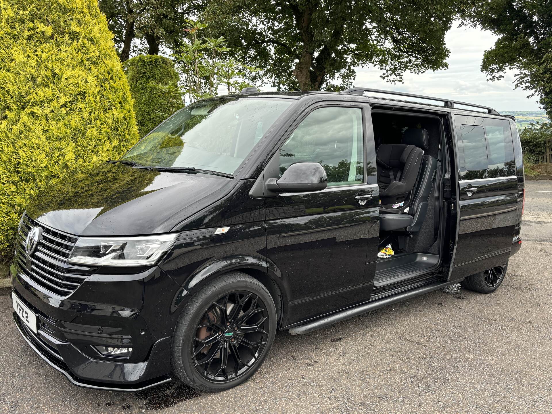 Volkswagen Transporter T32 LWB DIESEL in Antrim