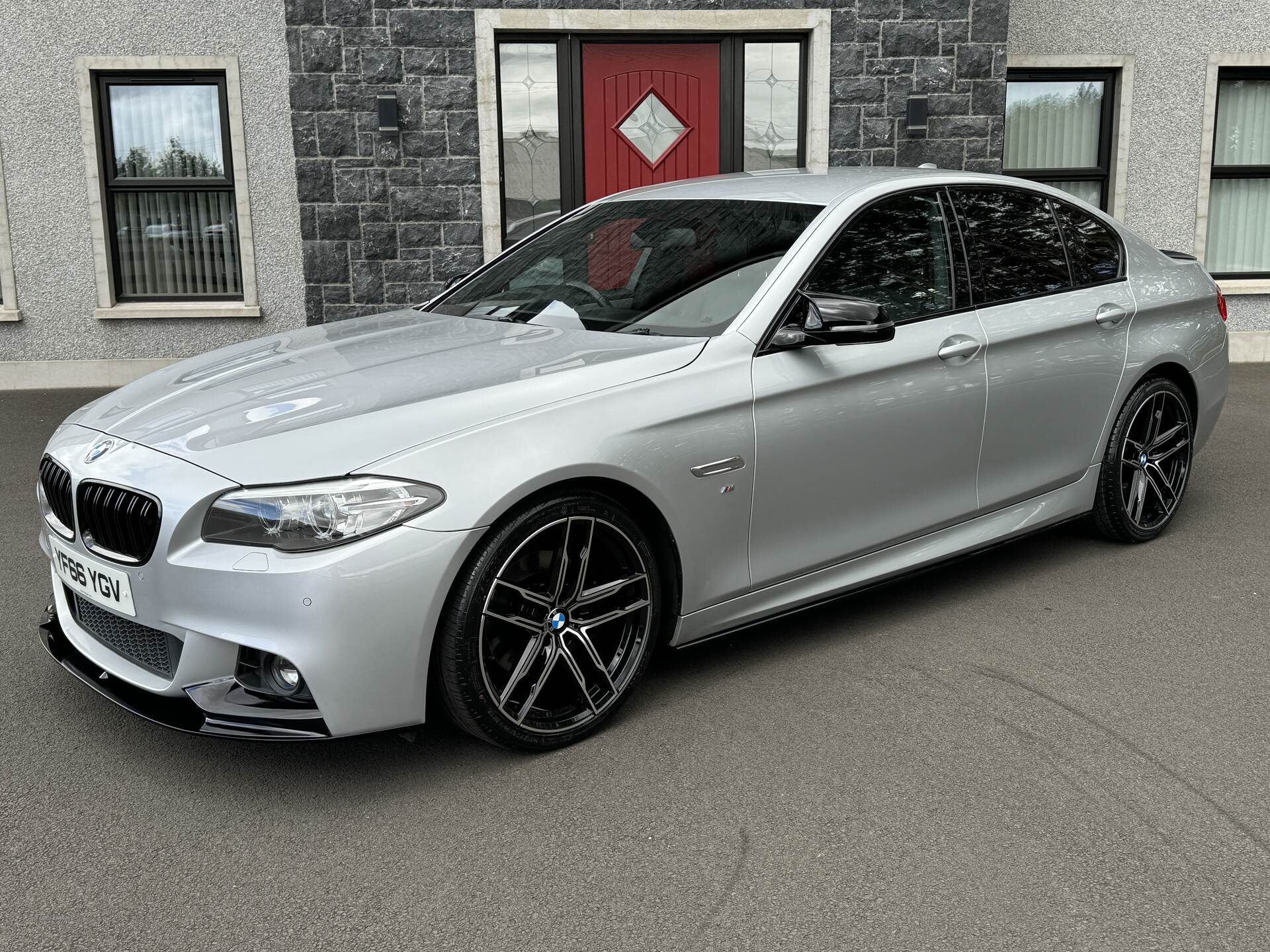 BMW 5 Series DIESEL SALOON in Antrim