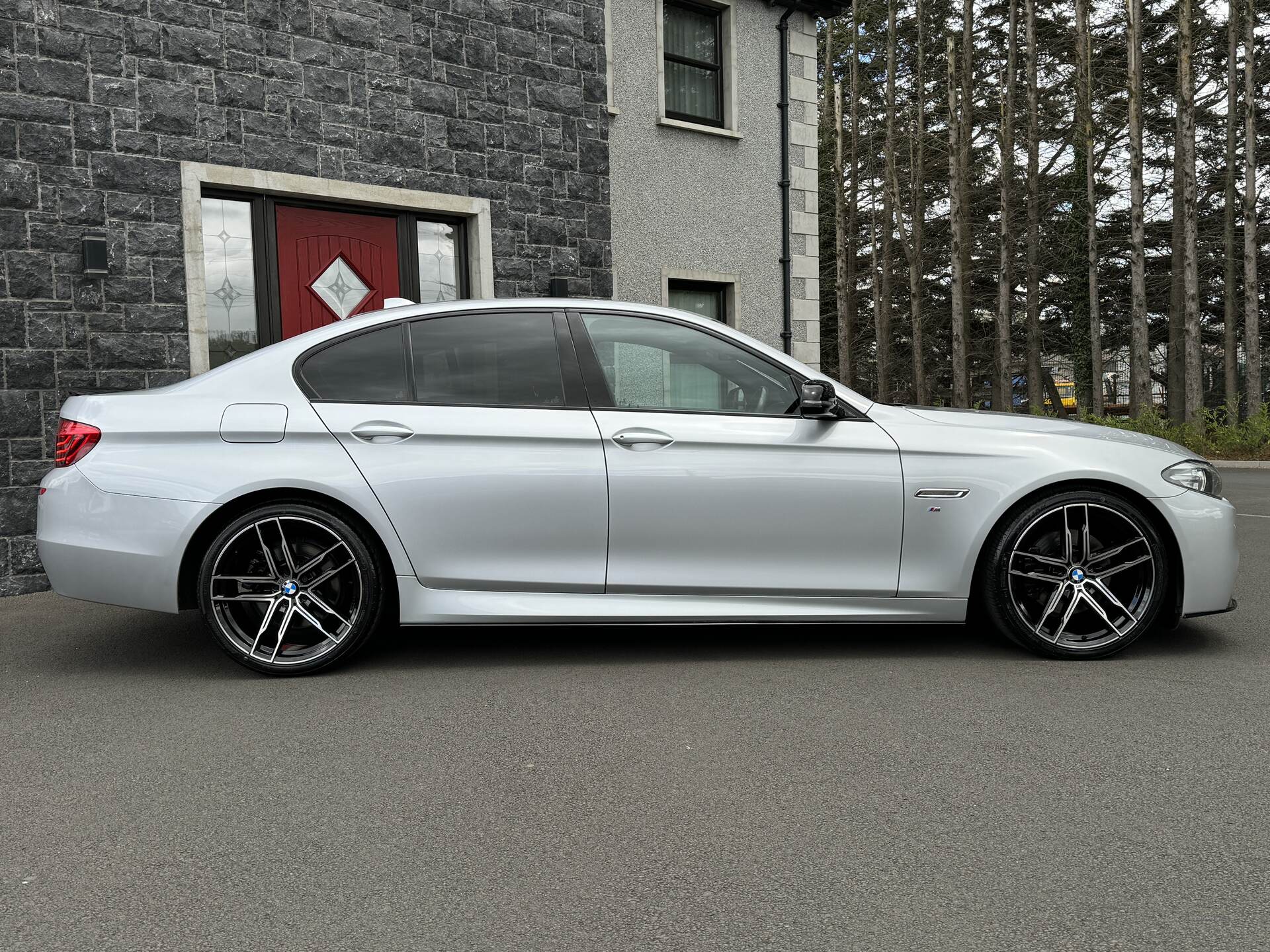 BMW 5 Series DIESEL SALOON in Antrim