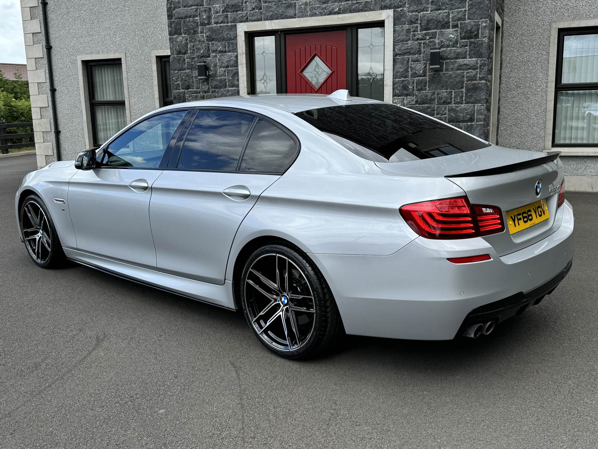 BMW 5 Series DIESEL SALOON in Antrim