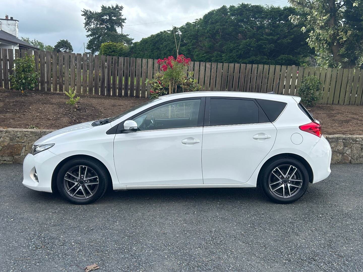 Toyota Auris DIESEL HATCHBACK in Tyrone