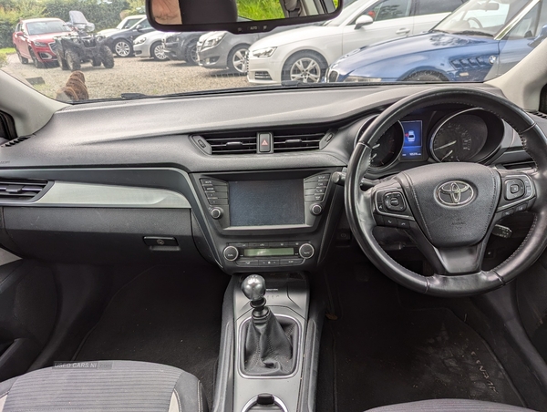 Toyota Avensis DIESEL SALOON in Tyrone