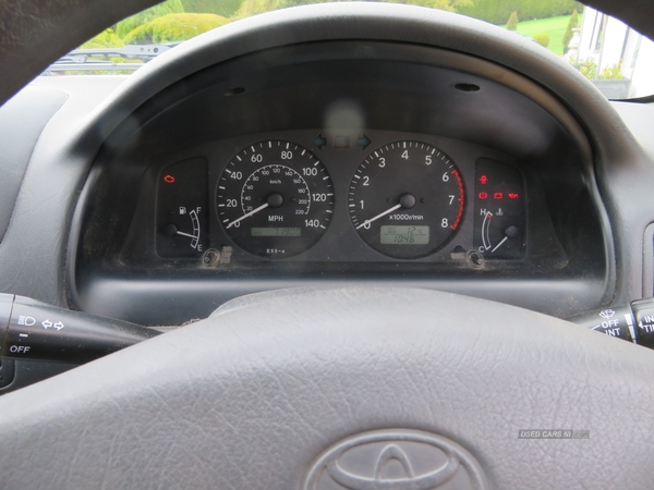 Toyota Corolla 1.3i 16V SE Liftback 5dr in Antrim