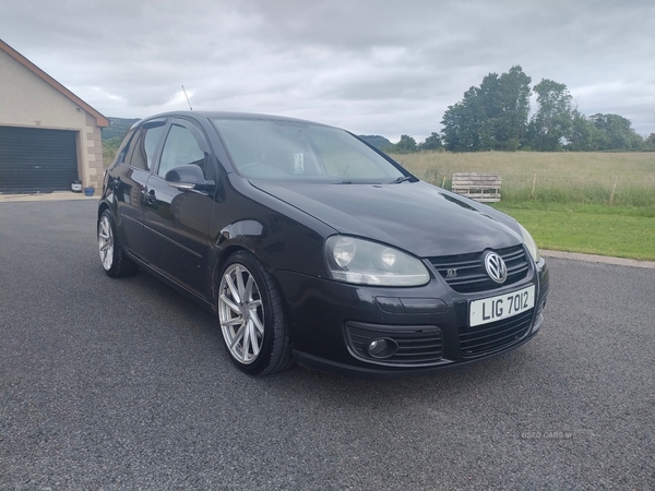 Volkswagen Golf 1.6 Sport 5dr in Fermanagh