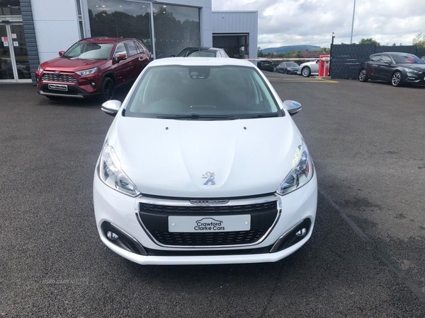 Peugeot 208 1.2 S/S TECH EDITION 5d 82 BHP in Antrim