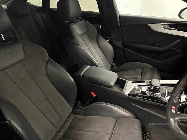 Audi A5 2.0 SPORTBACK TDI S LINE MHEV 5d 161 BHP Sat Nav, Heated Seats in Down
