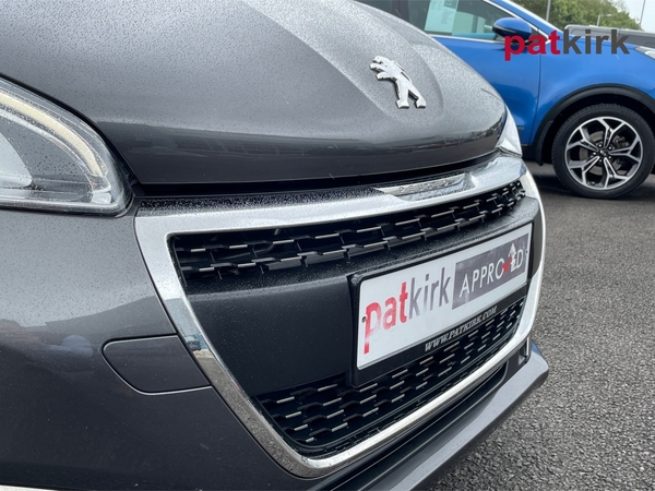 Peugeot 208 1.2 PureTech 82 Signature 5dr [Start Stop] in Tyrone