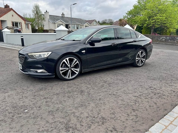 Vauxhall Insignia 2.0 Turbo D SRi Vx-line Nav 5dr in Derry / Londonderry