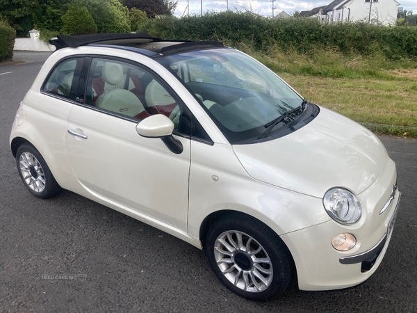 Fiat 500 CONVERTIBLE in Down