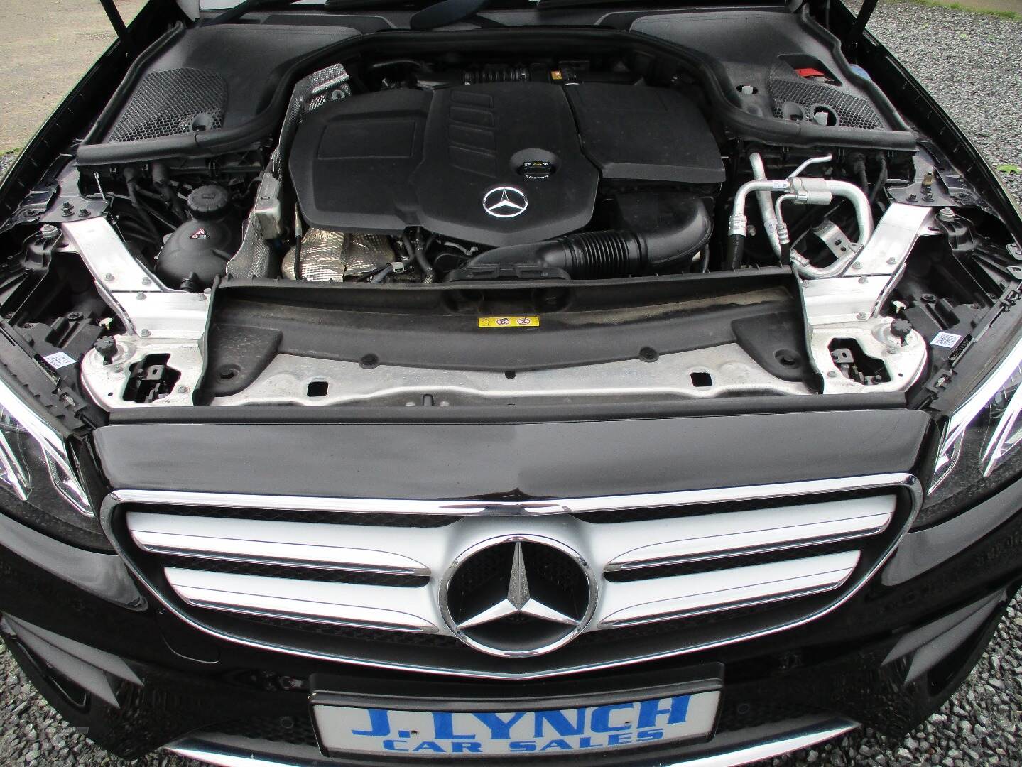 Mercedes E-Class DIESEL SALOON in Down