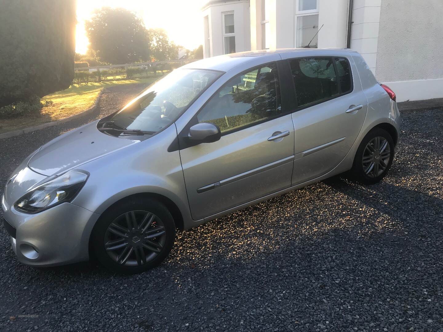 Renault Clio HATCHBACK in Down