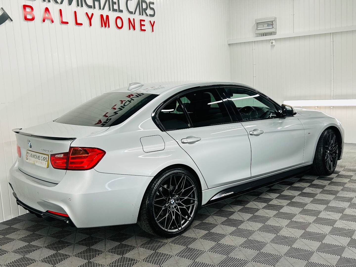 BMW 3 Series DIESEL SALOON in Antrim