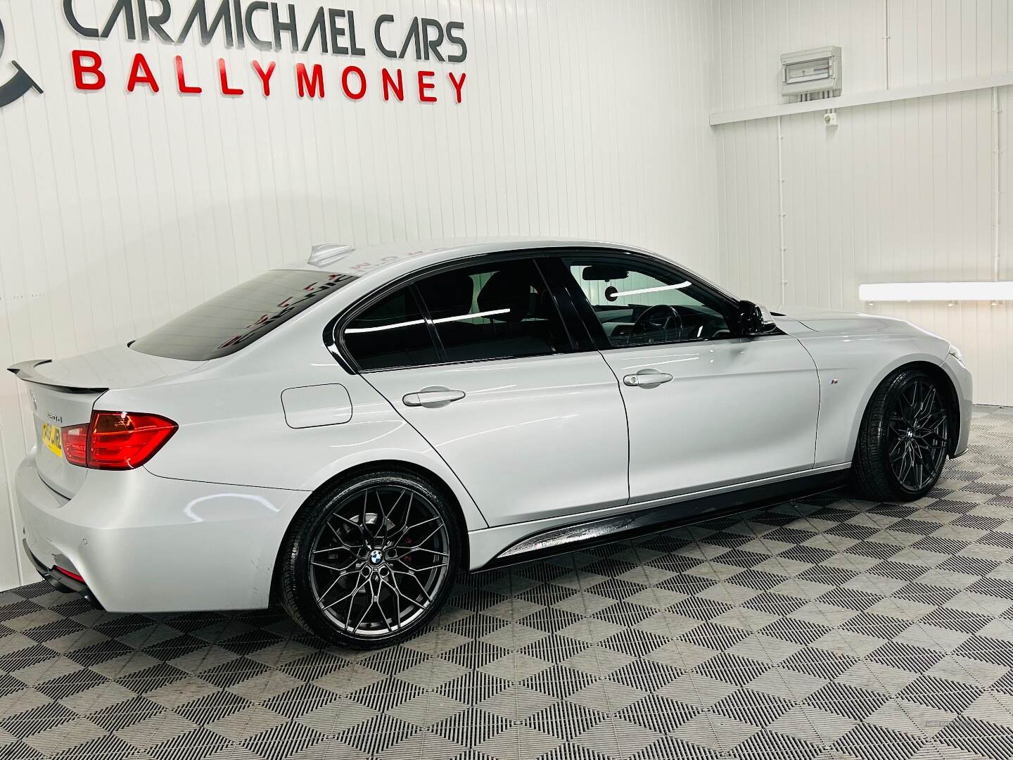 BMW 3 Series DIESEL SALOON in Antrim