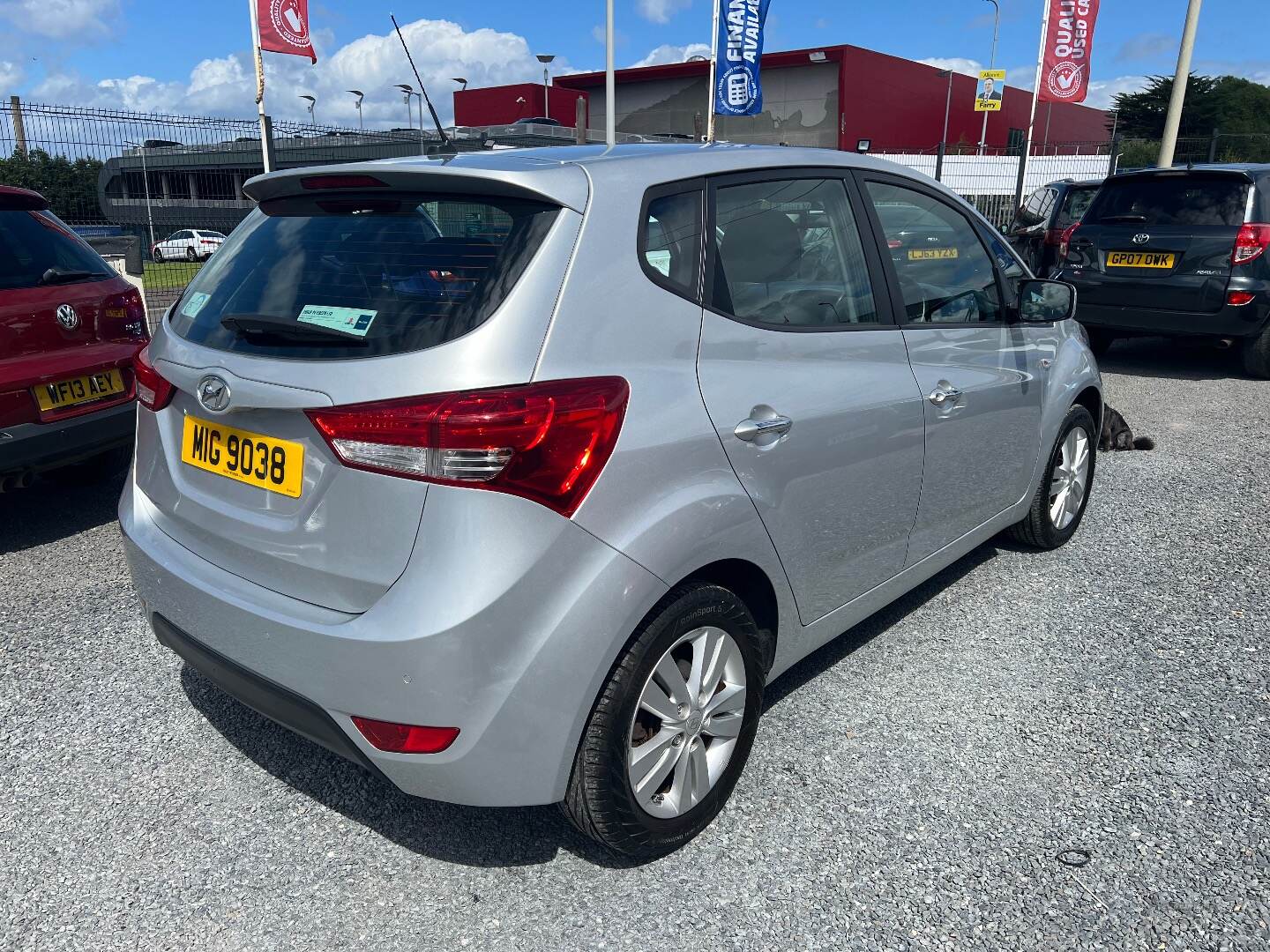 Hyundai ix20 HATCHBACK in Down