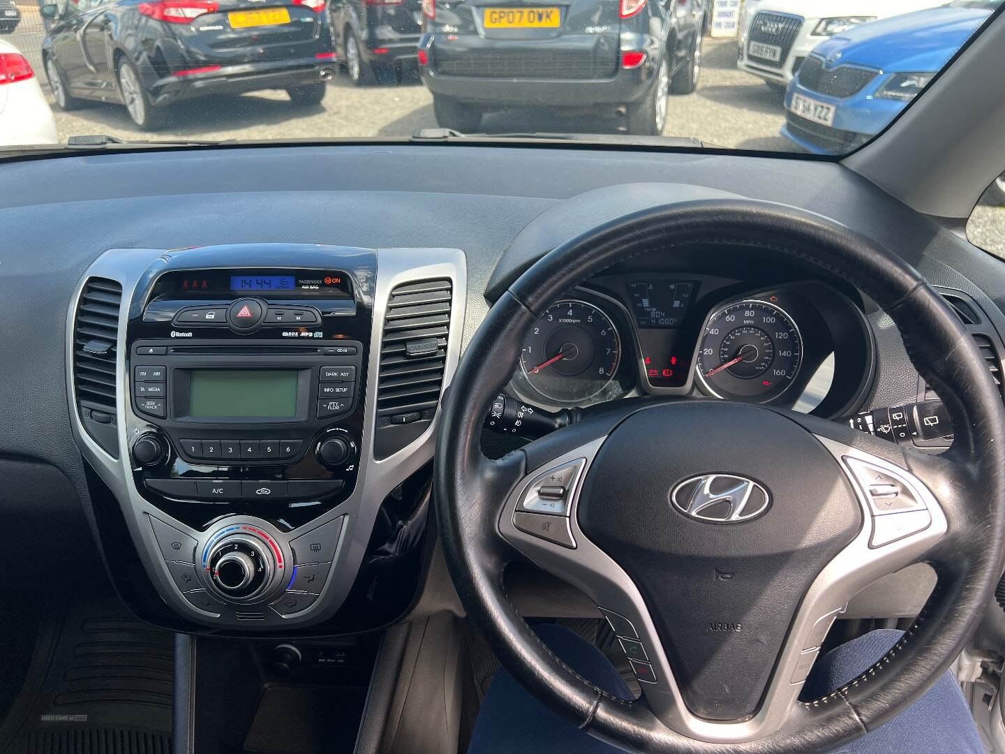 Hyundai ix20 HATCHBACK in Down