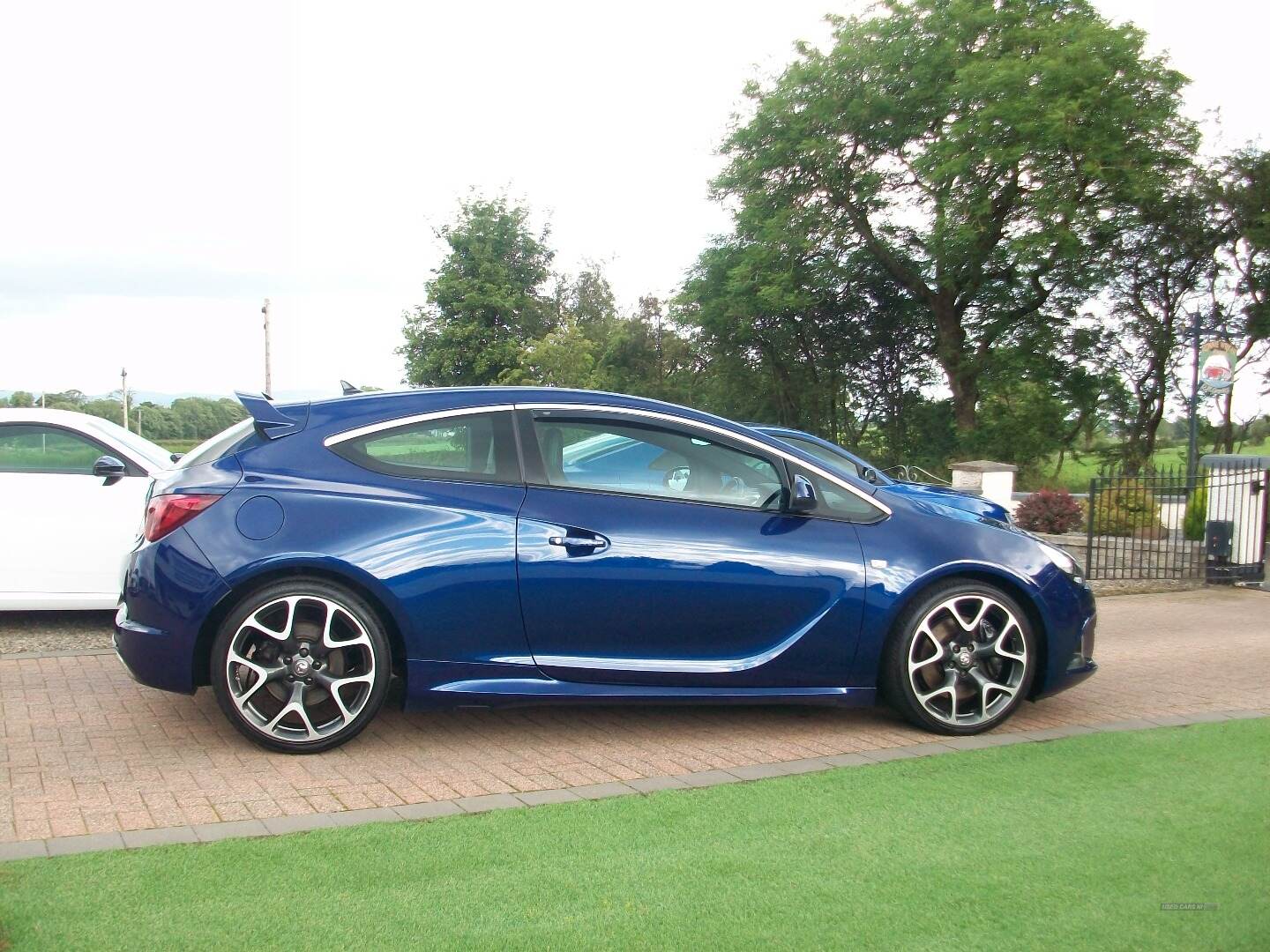 Vauxhall Astra GTC COUPE in Antrim