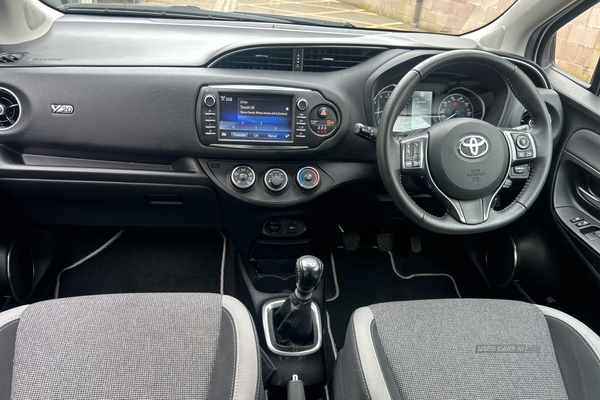 Toyota Yaris 1.5 VVT-i Y20 Bi-tone Euro 6 5dr in Tyrone